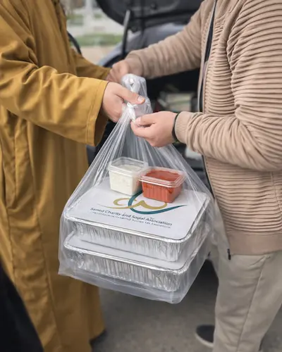 معًا نشارك الصائمين لحظة الإفطار